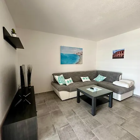 Sunny Z Widokiem Na Morze Apartament Mimice